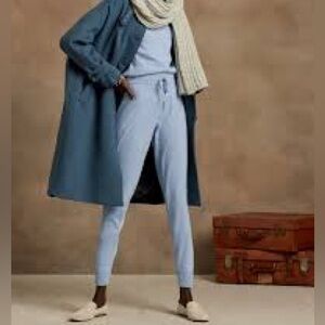 Banana republic Kiera Cashmere jogger in Pajama blue
